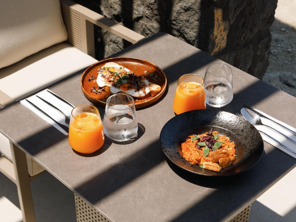Elysian Retreat Hotel เอีย ภายนอก รูปภาพ